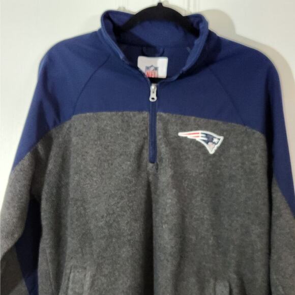 NFL New England Patriots Fleece Jacket
1/4 Quarter Zip Hoodie Football Outdoors - Picture 6 of 9